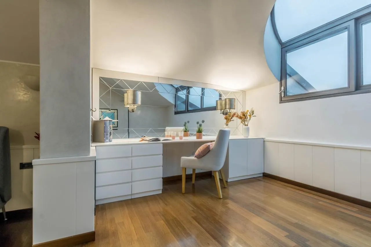 Joivy Exclusive Apartments In Cernobbio Close To Lake Como Italia