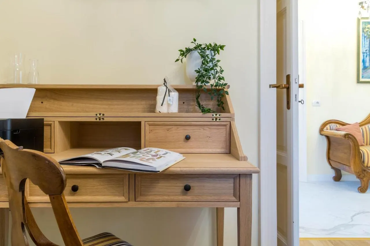 Joivy Exclusive Apartments In Cernobbio Close To Lake Como