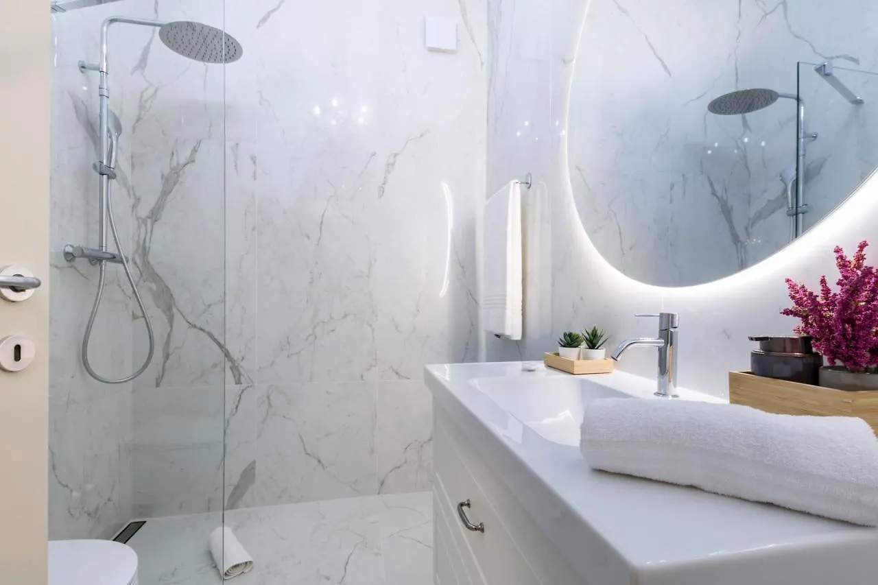 Joivy Exclusive Apartments In Cernobbio Close To Lake Como